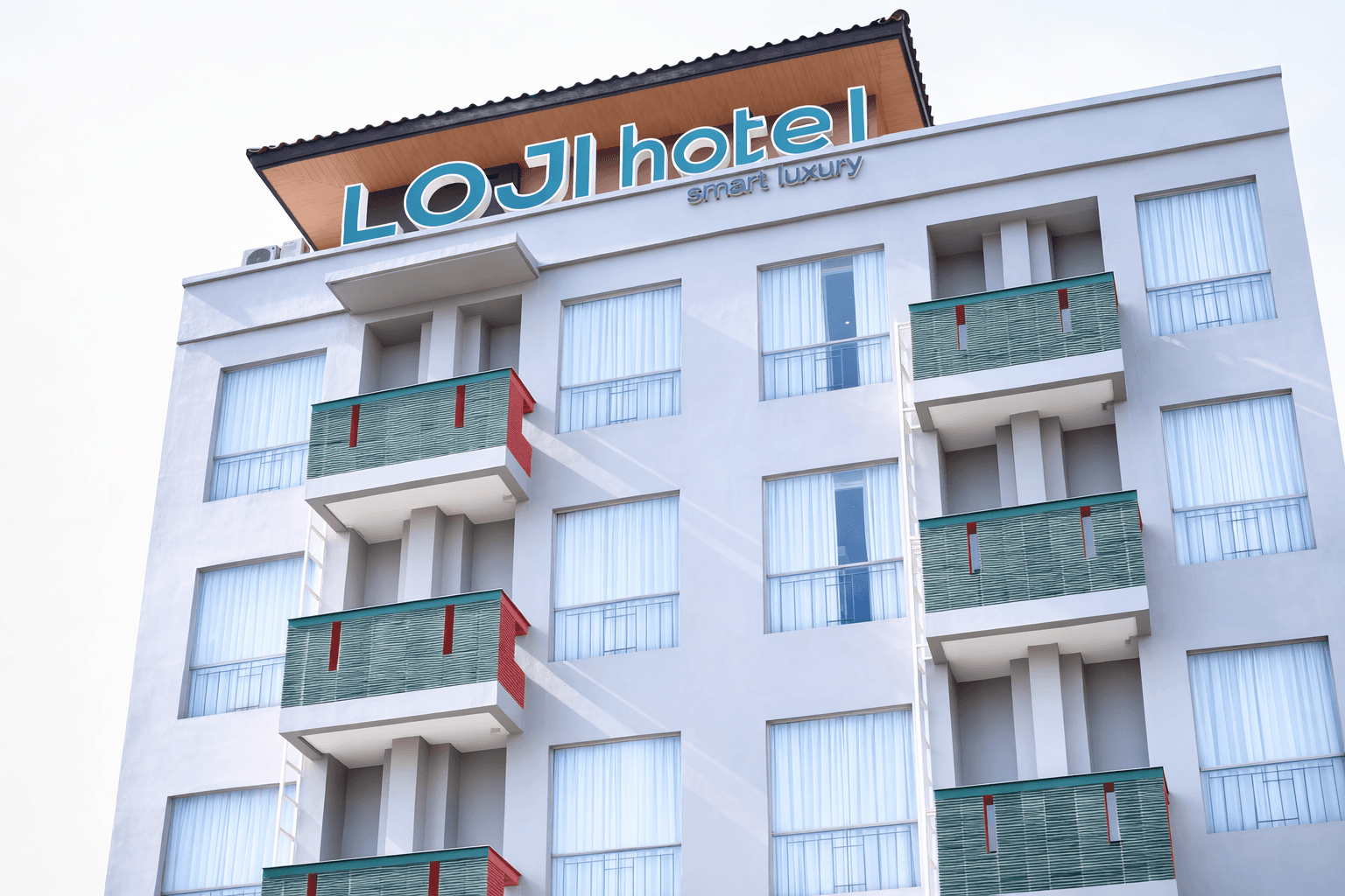 Loji Hotel Solo exterior